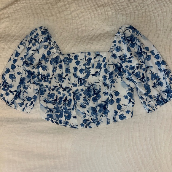 Abercrombie puff sleeve crop top M - Picture 2 of 9